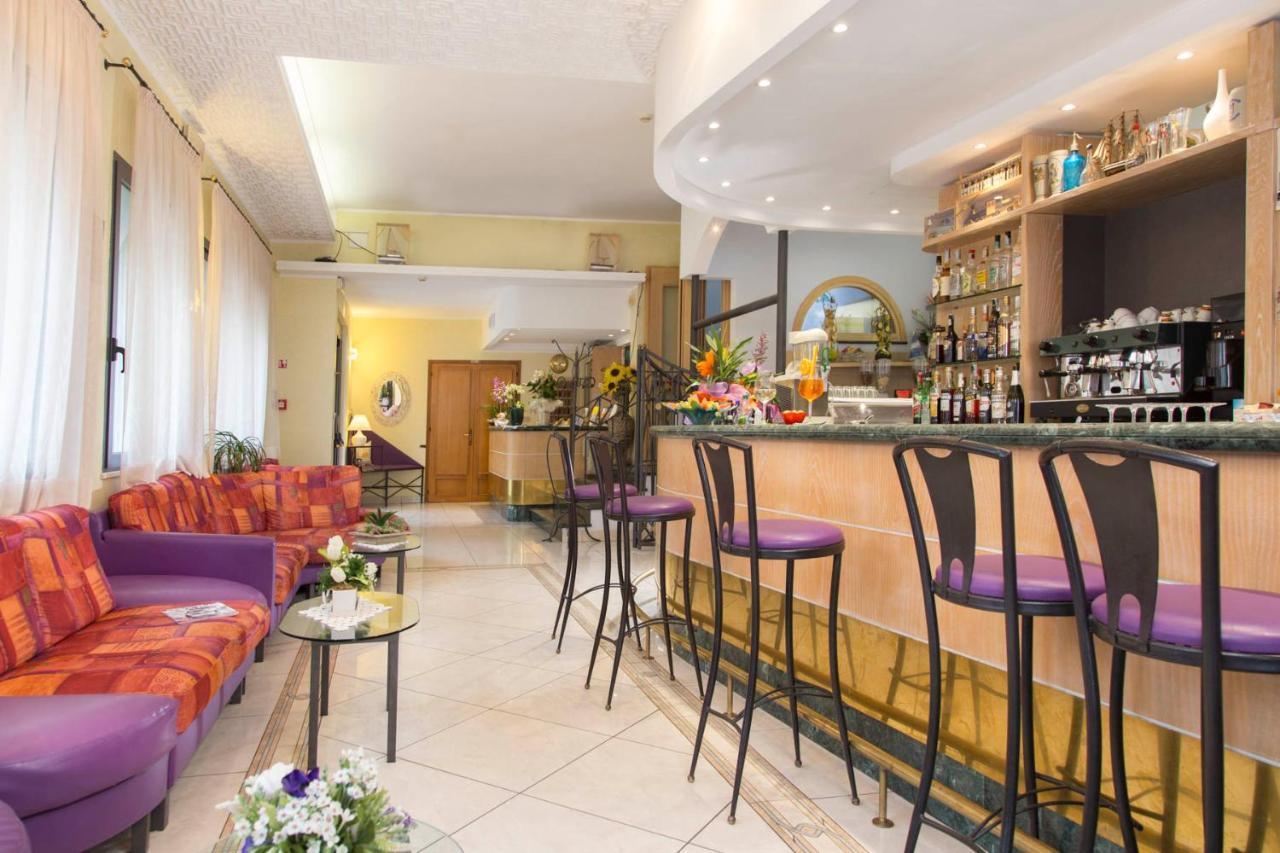 Hotel Franca Bellaria-Igea Marina Exterior foto