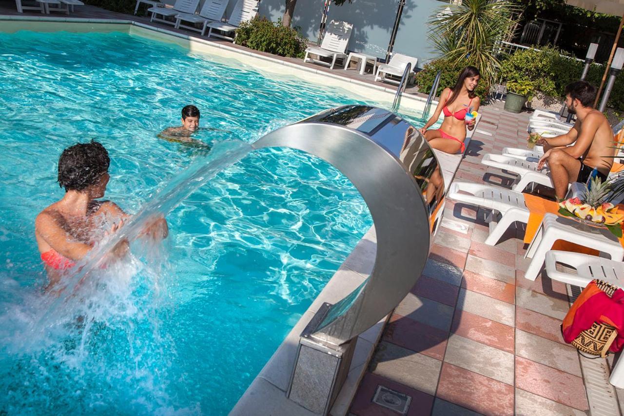 Hotel Franca Bellaria-Igea Marina Exterior foto